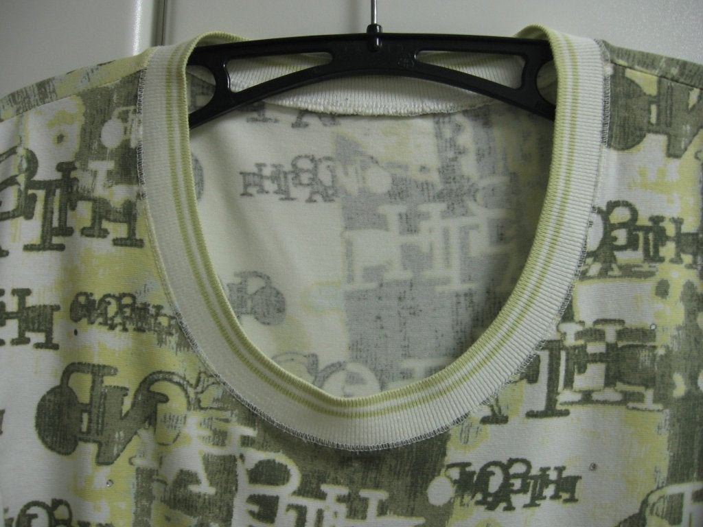 Limoengroen T-shirt met ronde hals van Passport, 38, Kleding | Dames, Ophalen of Verzenden, Zo goed als nieuw