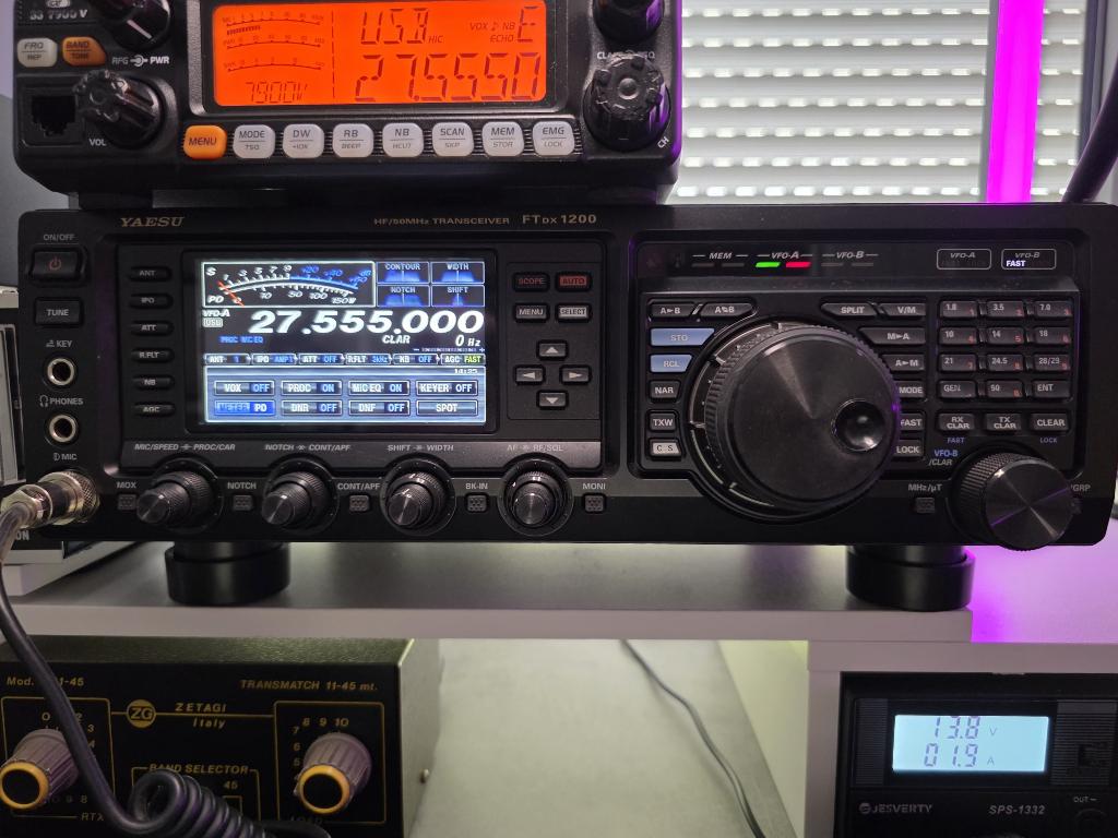 Yeasu FT dx 1200, Telecommunicatie, Zenders en Ontvangers, Ophalen, Zo goed als nieuw, Zender en Ontvanger