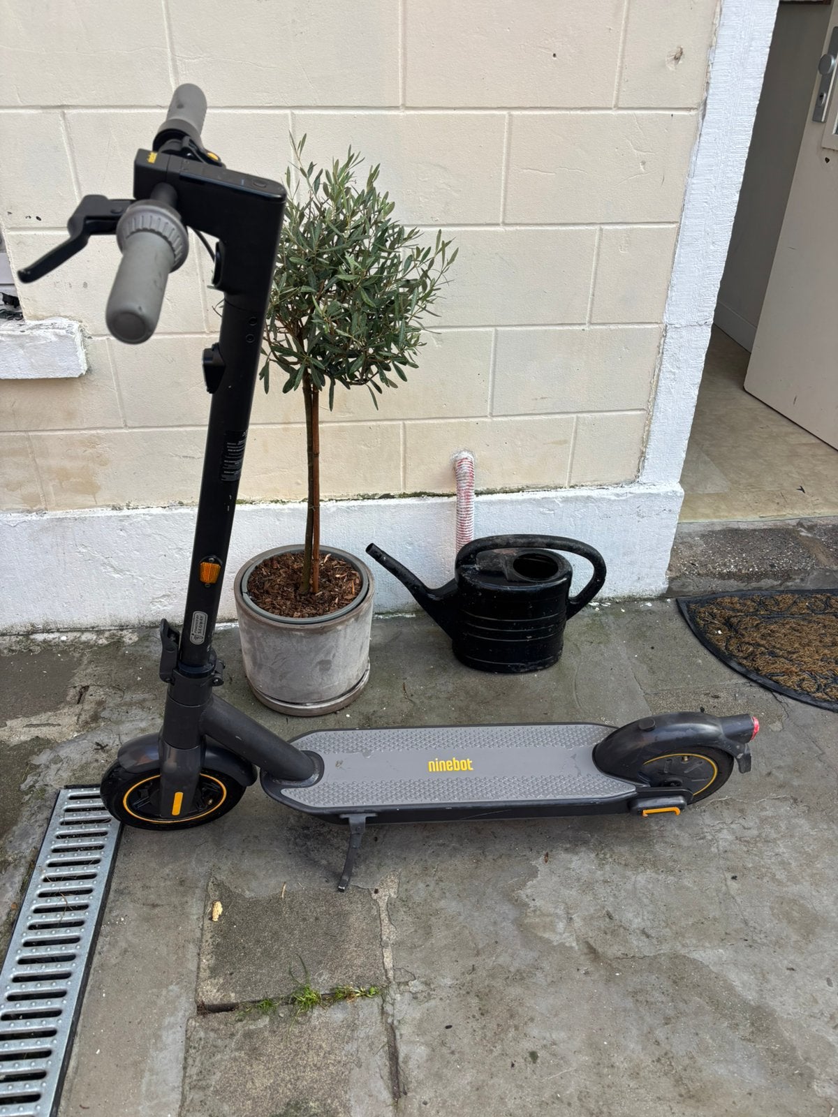 Trotinette Ninebot, Enlèvement, Comme neuf
