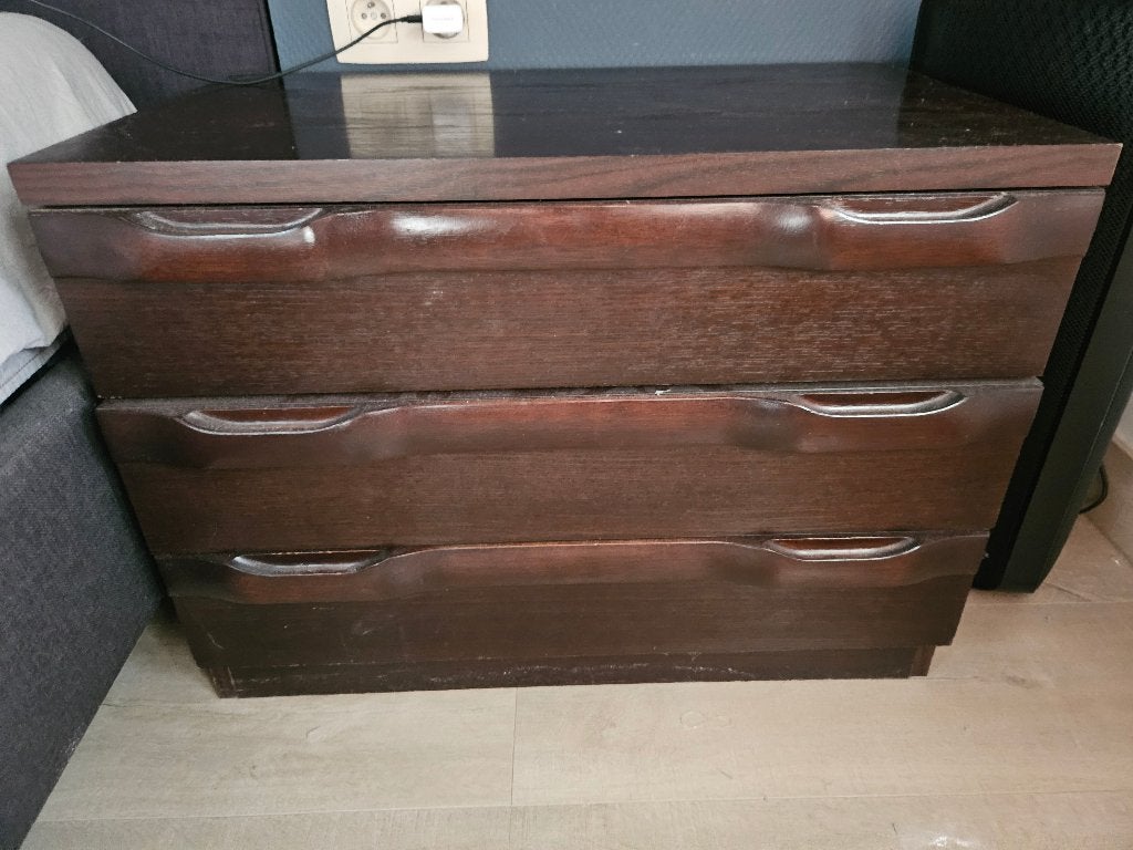 Te koop 2 nachtkastjes, Ophalen, Gebruikt, 65 cm of meer, Minder dan 55 cm
