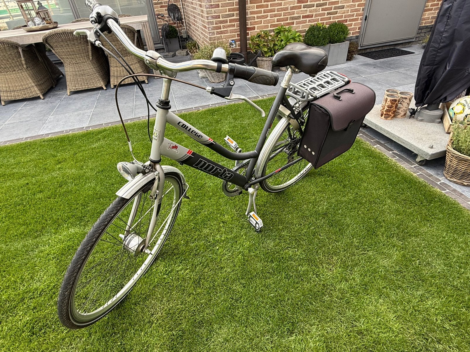 Norta dames fiets college, Autres marques, Vitesses, Frein sur jante, Comme neuf