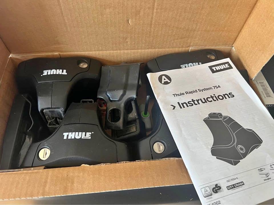Fixation + kit pour barre de toit Thule, Enlèvement, Utilisé