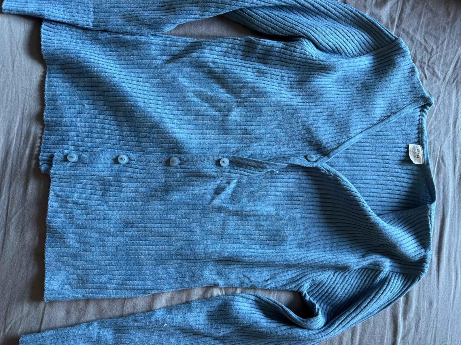 lot de 4 pulls dont 1 gilet prix lot, Enlèvement ou Envoi, Porté, Taille 46/48 (XL) ou plus grande