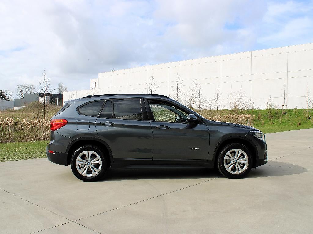 Bmw X1 sDrive 18i * Led Koplampen * Leder * Trekhaak * PDC, Auto's, 118 g/km, Achterwielaandrijving, 4 cilinders, USB
