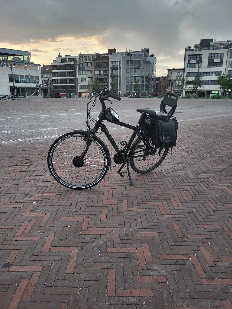 Joli vélo électrique, Enlèvement