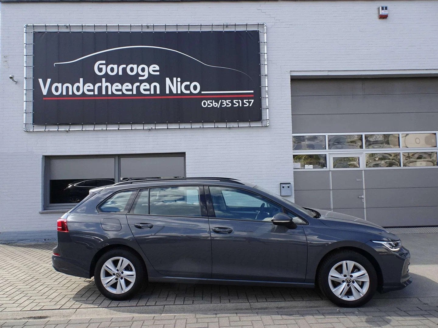 Volkswagen Golf Variant 1.5eTSi DSG,VIRTUAL,TREKHAAK,CARPLAY, Automaat, Stof, Zwart, 4 cilinders