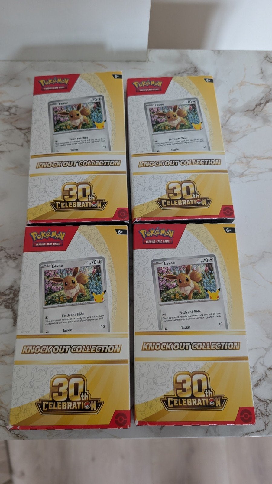 4 Pokémon knock out collection 30th celebration (english), Enlèvement ou Envoi, Neuf