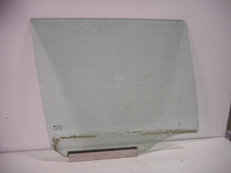 VITRE ARRIERE DROITE Opel Zafira (F75) (01-1998/07-2005), Opel, Opel Automobile GmbH, Utilisé, Kontakt-opel@opel.com
