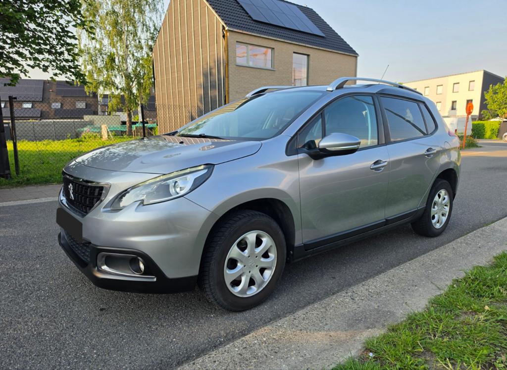 Peugeot 2008 1.2i Benzine Slechts 83.000km Blanco Gekeurd !, Autos, Peugeot, Argent ou Gris, Achat, Euro 6, Boîte manuelle