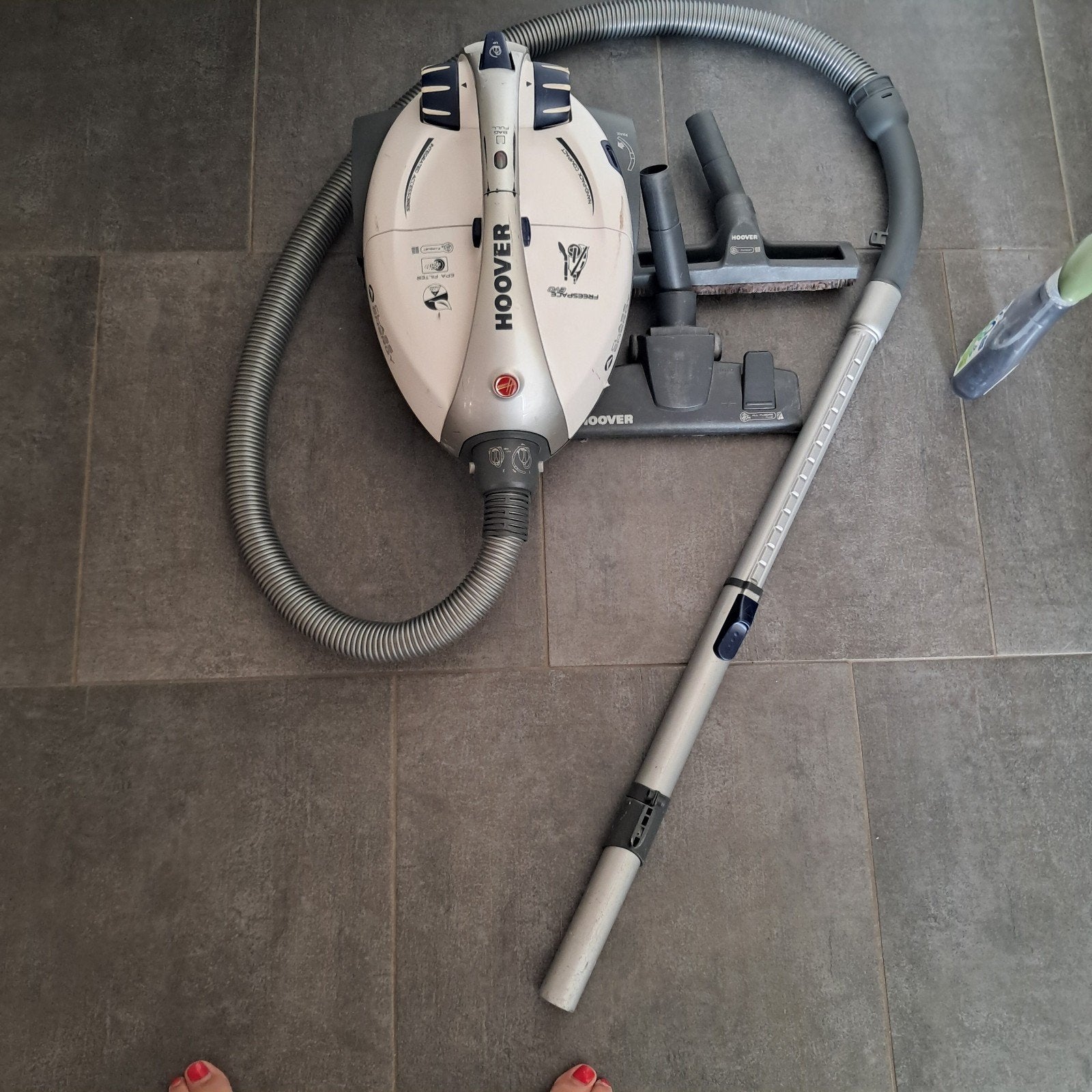 Aspirateur blanc Hoover