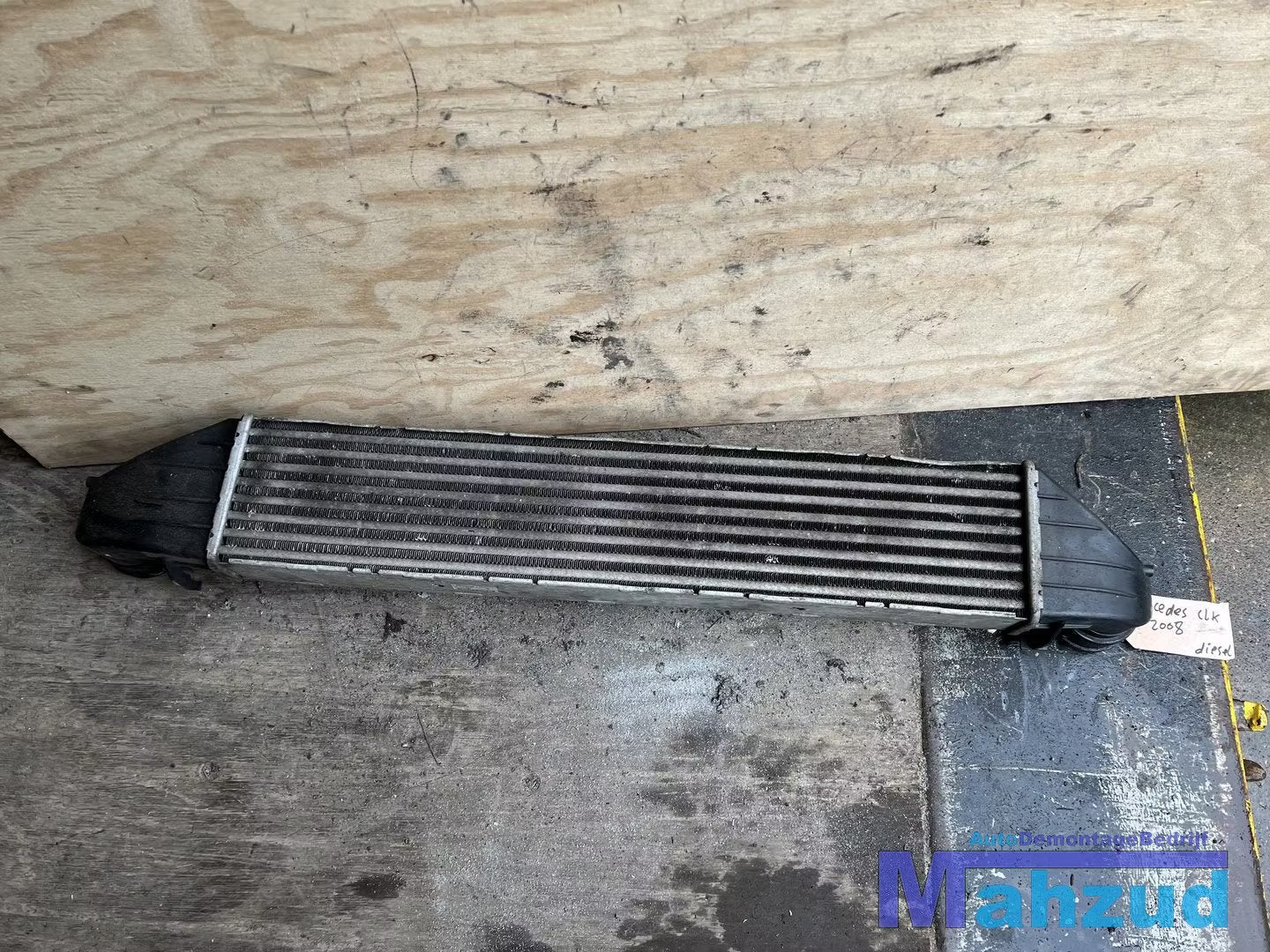 MERCEDES SLK R171 W203 C CLK CLASSE W209 Intercooler A203500, Mercedes-Benz AG, Mercedes-Benz, Utilisé, Mercedesstrasse 120
70372  Stuttgart, DE