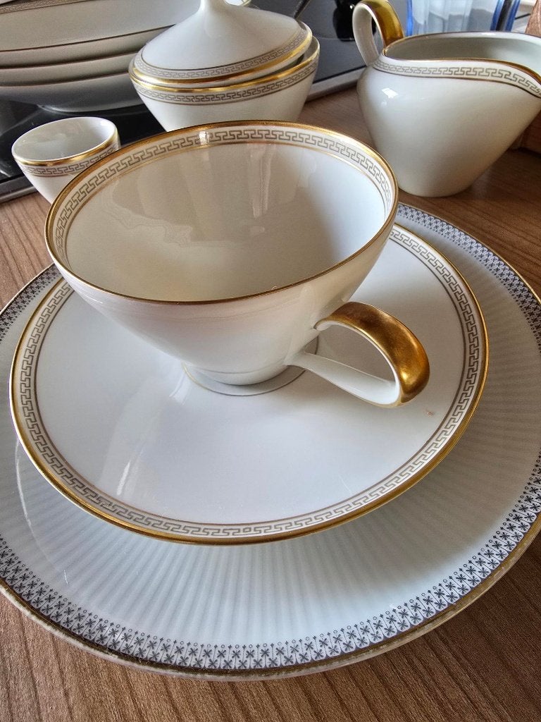 Compleet Bavaria porseleinen servies voor 12 personen, Huis en Inrichting, Keuken | Servies, Ophalen, Porselein, Klassiek, Bord(en)