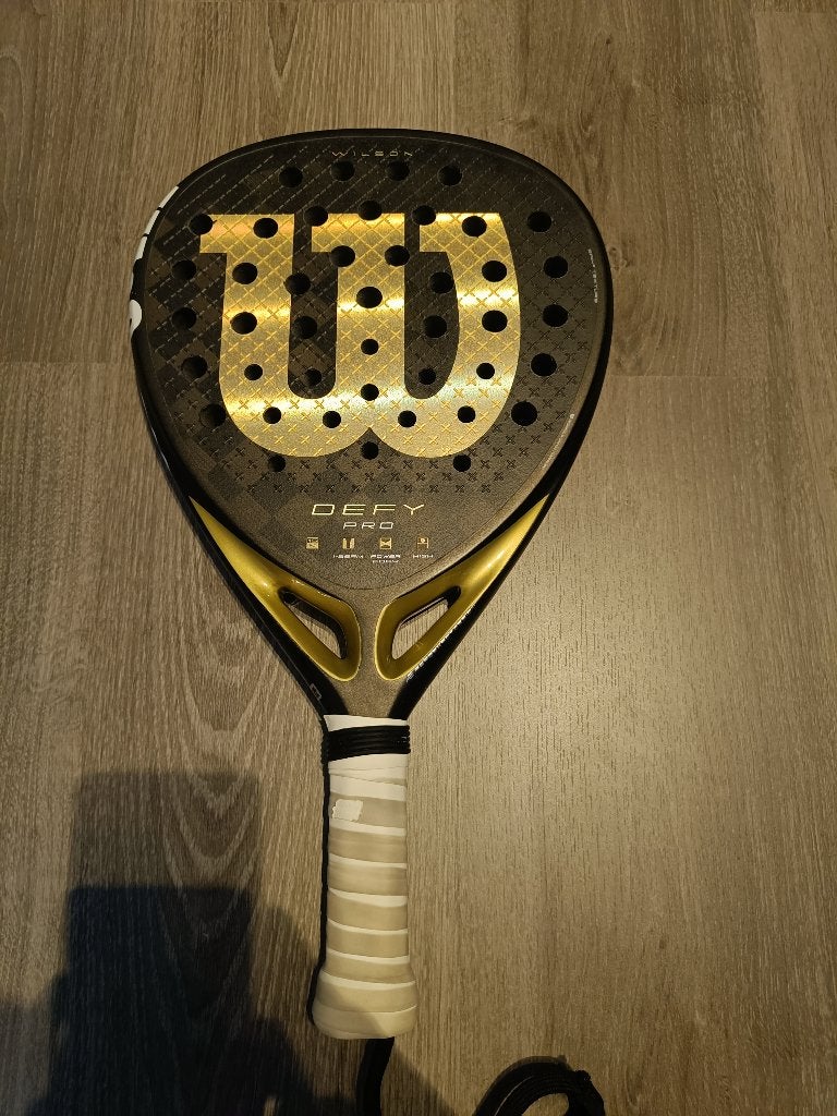 Wilson Defy Pro, Sport en Fitness, Padel, Ophalen of Verzenden, Gebruikt, Padelracket