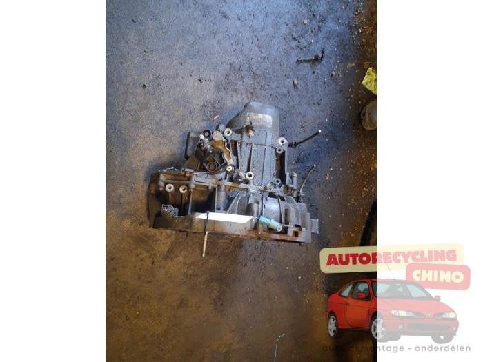 Boîte de vitesse d'un Dacia Logan, Dacia, -, 3 mois de garantie, Utilisé