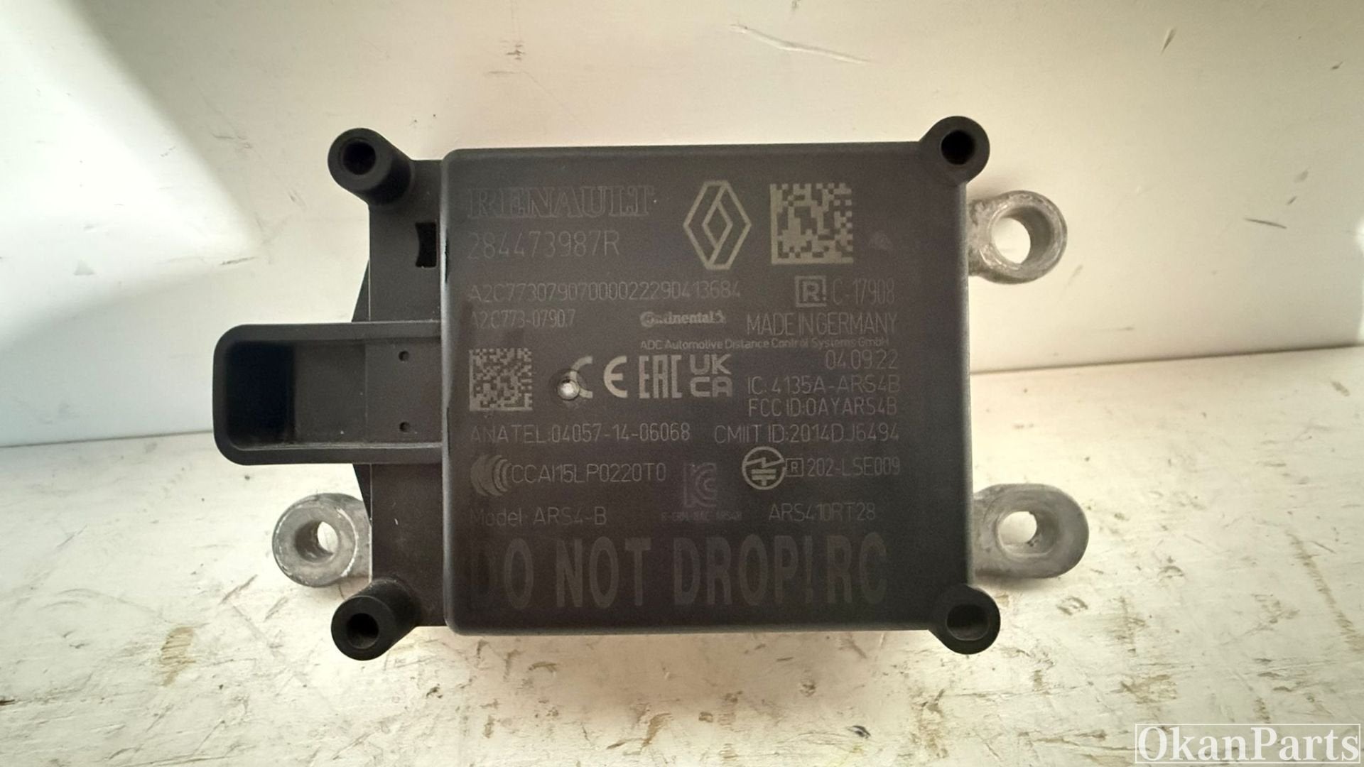 Renault ACC radarsensor 284473987R, Fabrikant BV, Gebruikt, Info@fabrikant.eu, Fabrikantstraat 1
1000 AA  Amsterdam, NL