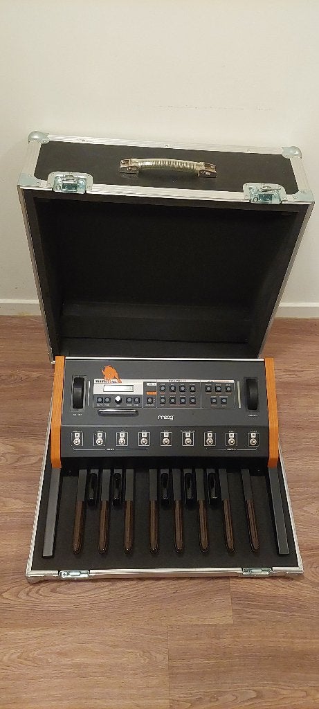MOOG Taurus 3, synthesizer bas pedalen, Musique & Instruments, Enlèvement, Comme neuf, Autres marques, Avec valise ou flightcase
