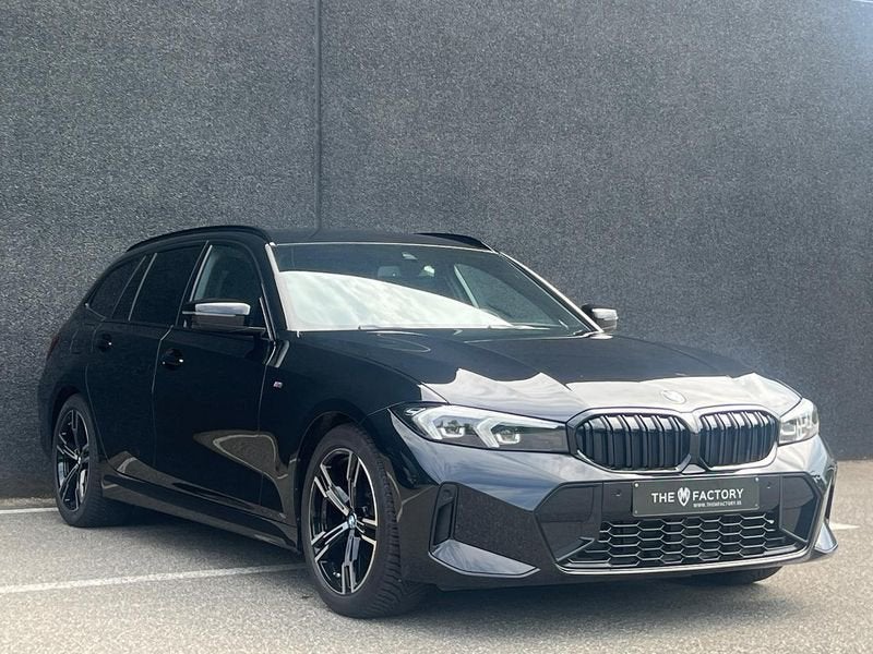 BMW Série 3, Auto's, BMW, Automaat, Gebruikt, 4 cilinders, Leder en Stof