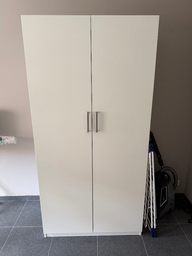 Kledingkast/ opbergkast, Ophalen, Met deur(en), 100 tot 150 cm, 200 cm of meer