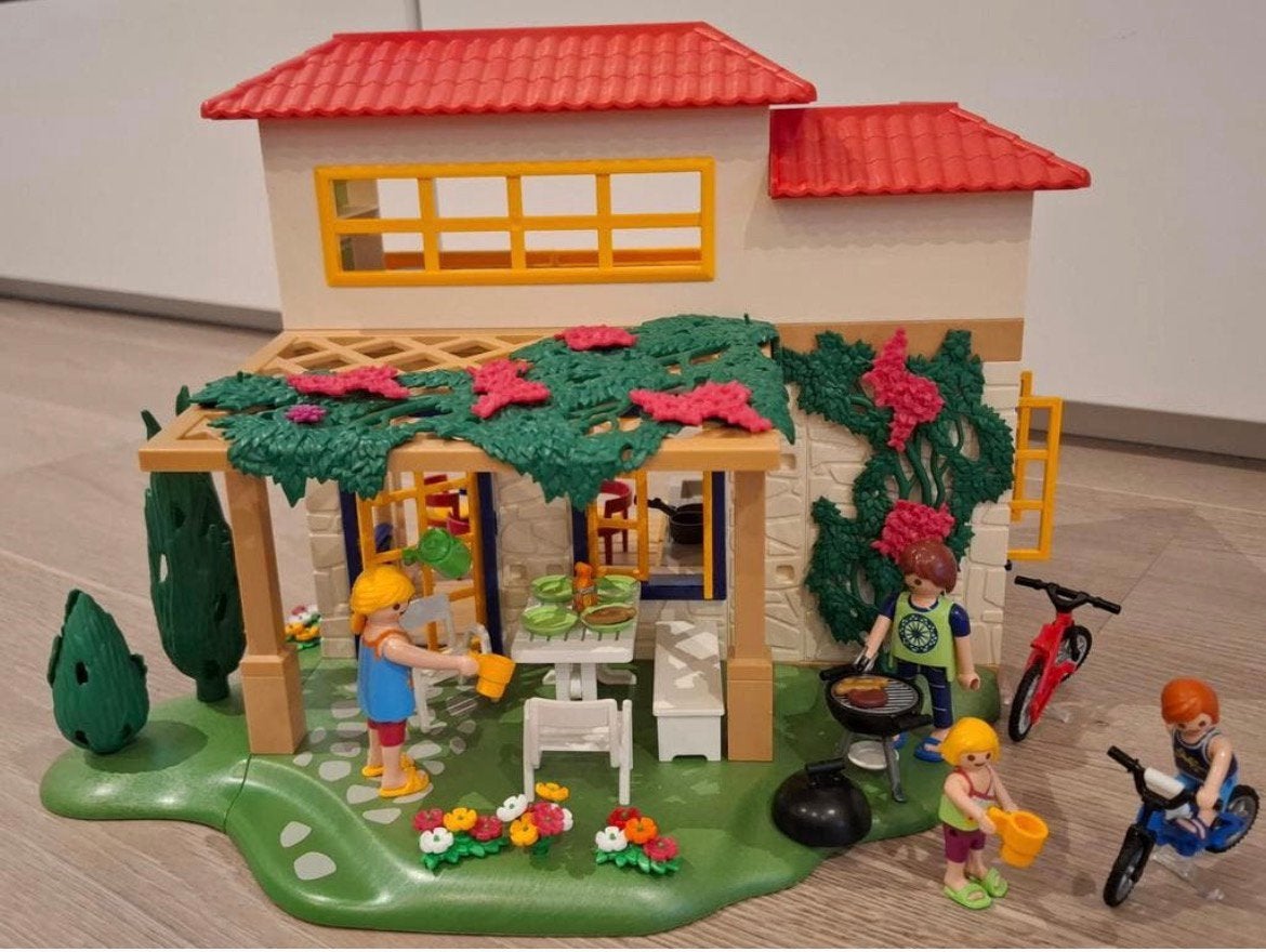 PLAYMOBIL- Vakantiehuis en tentenkamp met kampvuur, Kinderen en Baby's, Ophalen, Zo goed als nieuw