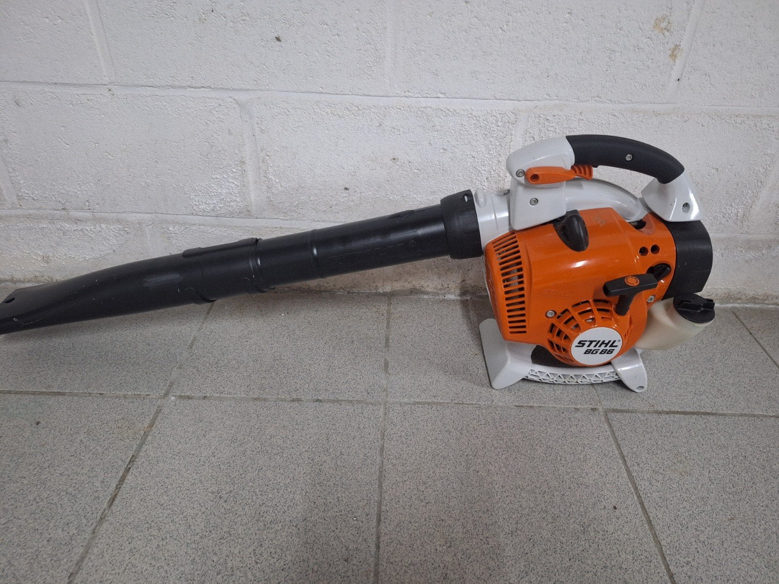 Souffleur stihl BG86