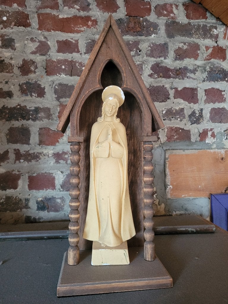 Maria beeld in kapelletje, Ophalen
