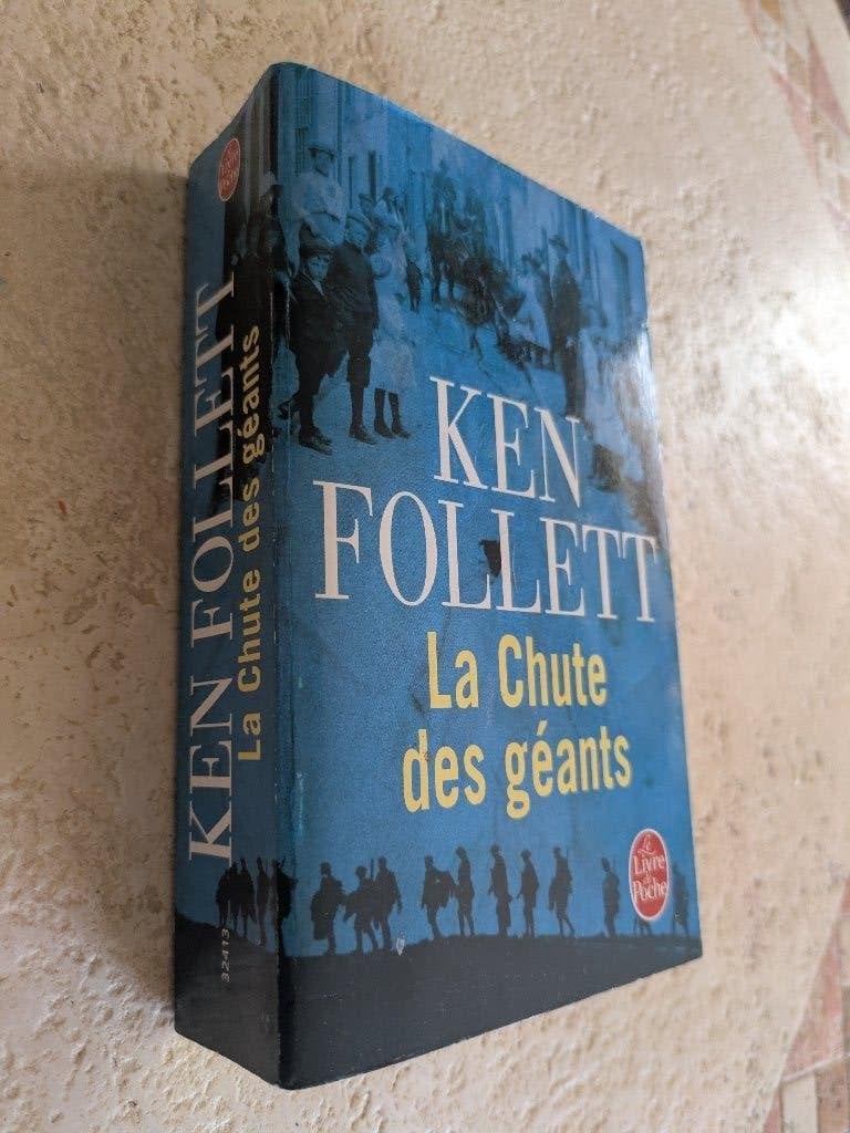 La Chute des géants (Ken Follett)., Ken Follett., Utilisé, Europe autre, Envoi