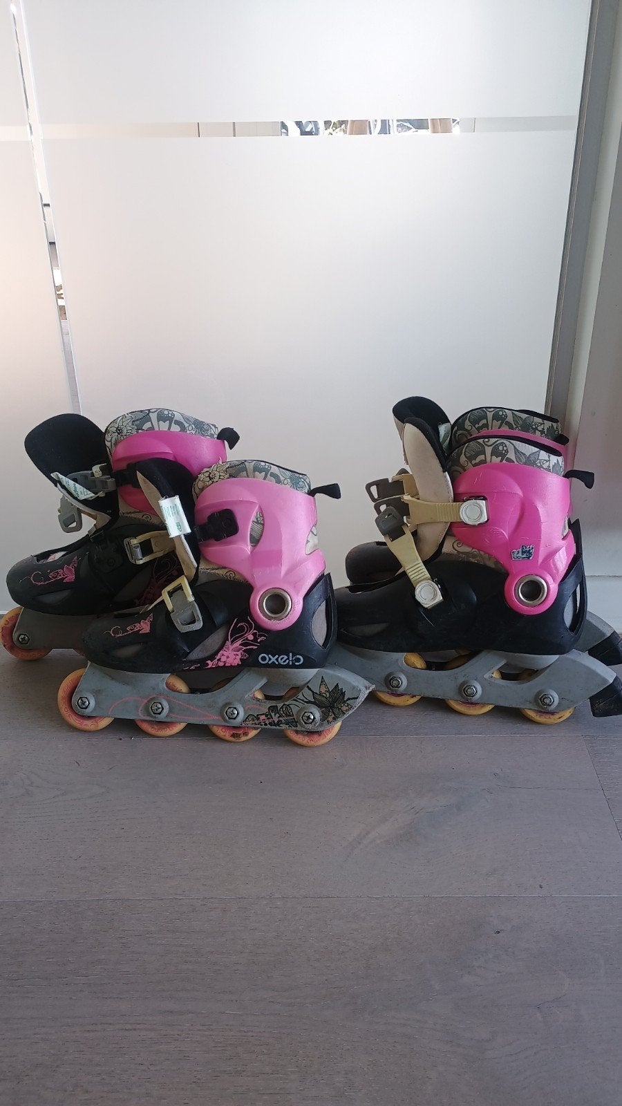 Skeelers 2 paar maat 34-36, Sports & Fitness, Patins à roulettes alignées, Enlèvement