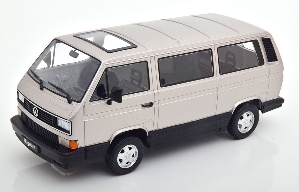 VW BUS T3 Multivan Magnum - Échelle 1/18 - PRIX : 79€, Hobby & Loisirs créatifs, Enlèvement ou Envoi, Neuf, Voiture, Autres marques