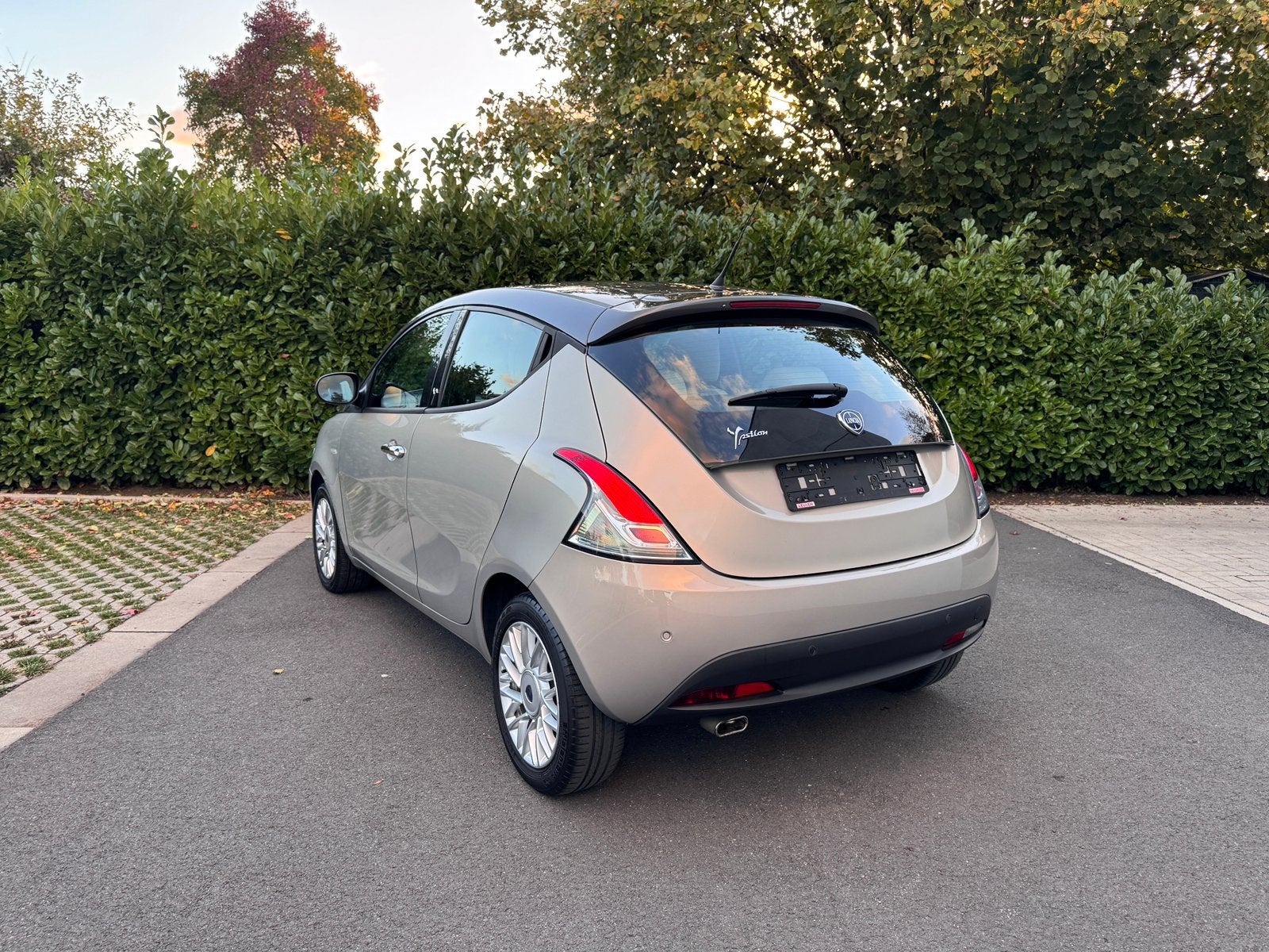Lancia Ypsilon 0.9 automaat *eerste eigenaar, Auto's, Stof, Overige kleuren, 875 cc, 5 zetels