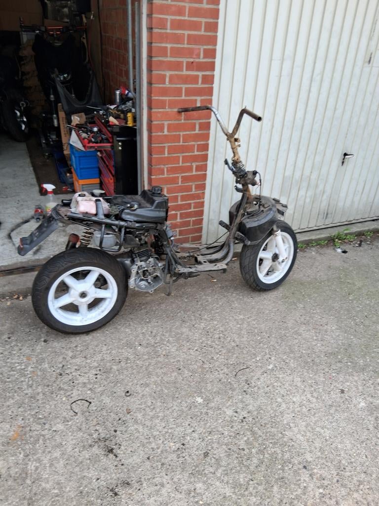 Mbk booster project met papieren B klasse, Fietsen en Brommers, Ophalen of Verzenden