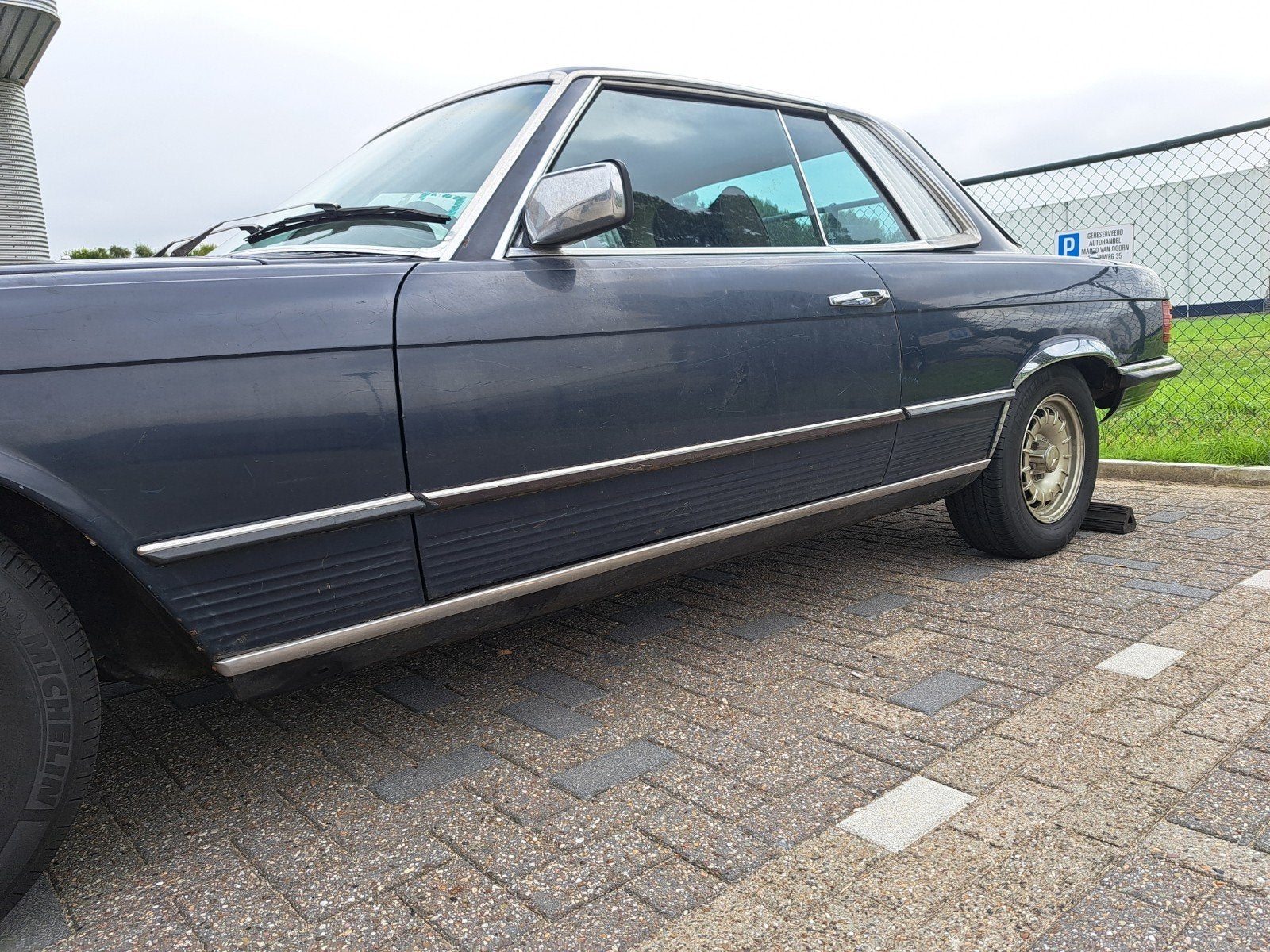 zeldzame mercedes 500 slc airco en abs!1100 stuks gemaakt, foto 11