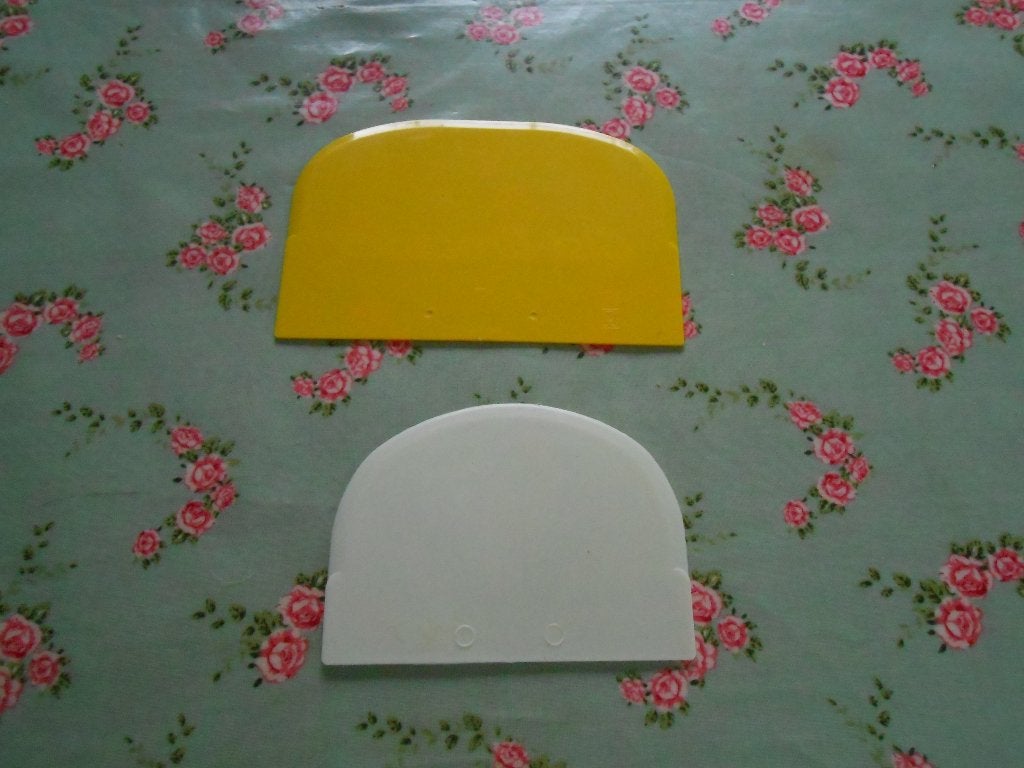 2 chocoladespatels / honingspatels, Hobby & Loisirs créatifs, Confection de Gâteaux & Cupcakes, Enlèvement ou Envoi