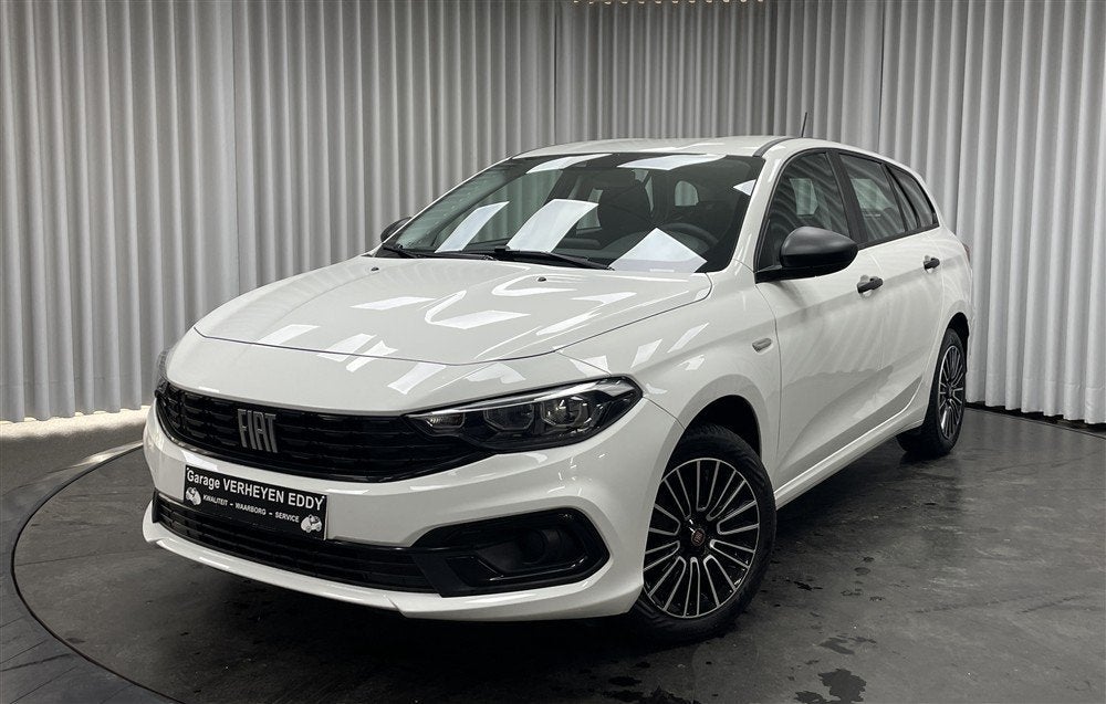 Fiat Tipo (bj 2023), Auto's, Fiat, Gebruikt, Euro 6, Wit, Bedrijf