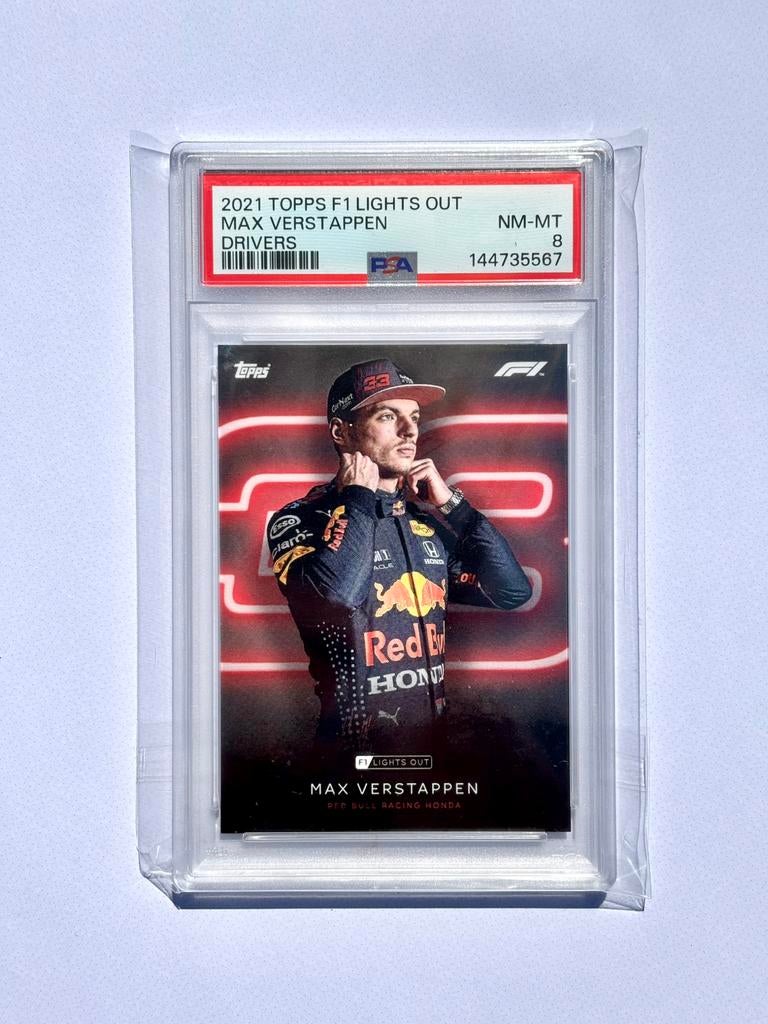PSA 8 Max Verstappen 2021 Topps F1 Lights Out, Enlèvement ou Envoi, Neuf, Image
