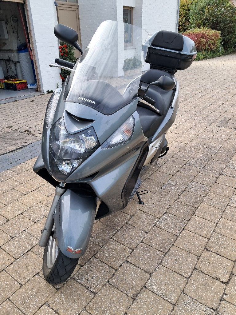 Honda Silver Wing, Motos, Scooter, Occasion, Plus de 35 kW, 2 cylindres