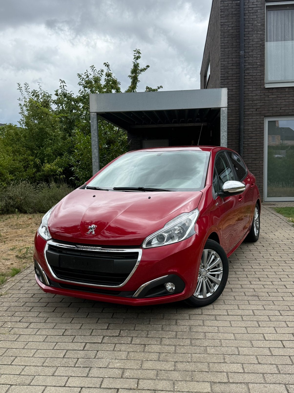 Peugeot 208 1.2 PureTech! Distributieriem vervangen!, Auto's, Voorwielaandrijving, Dealer onderhouden, Stof, 1199 cc