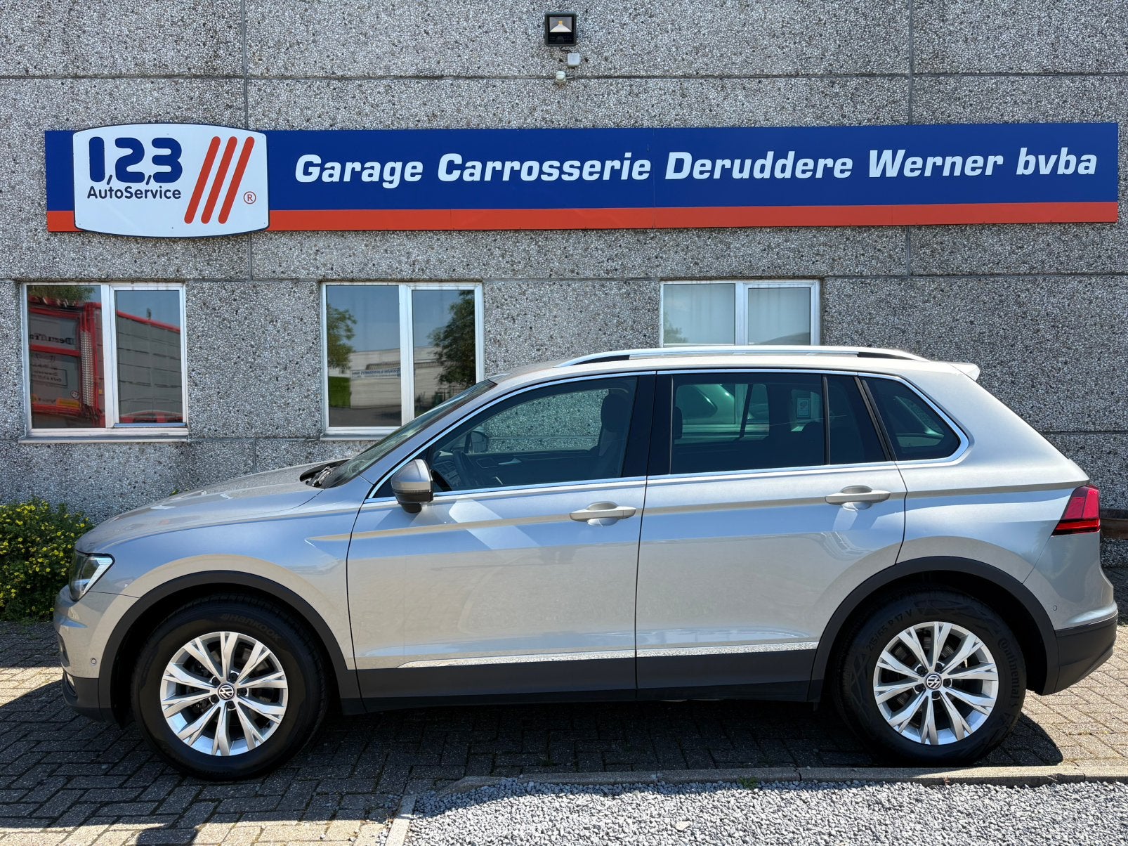 Vw tiguan 1.5 tsi met 57000 km, Voorwielaandrijving, Stof, 4 cilinders, Bedrijf