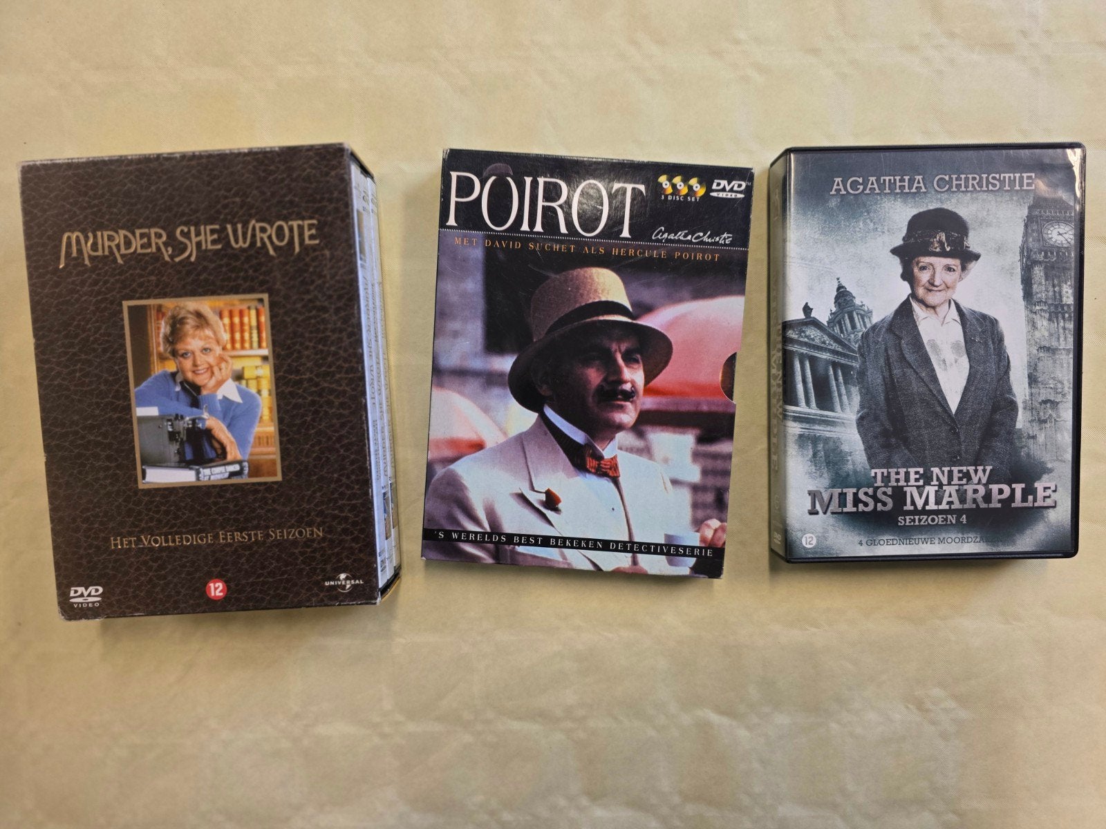 3x misdaad box, Cd's en Dvd's, Ophalen