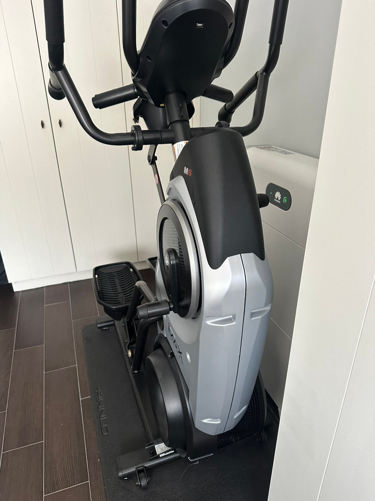 Crosstrainer Bowflex M6i met iPad air 2, Ophalen, Zo goed als nieuw, Crosstrainer