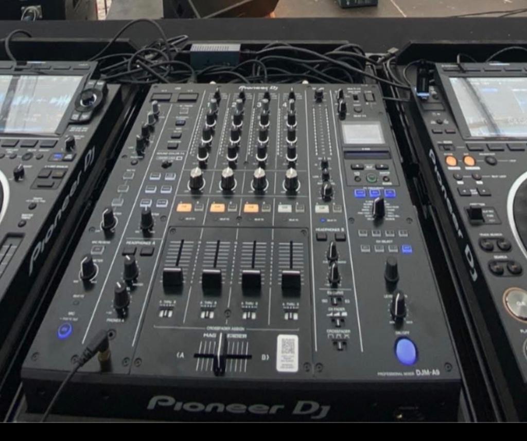 Pioneer djm a9 met flightcase, Muziek en Instrumenten, Dj-sets en Draaitafels, Ophalen of Verzenden, Zo goed als nieuw, Pioneer