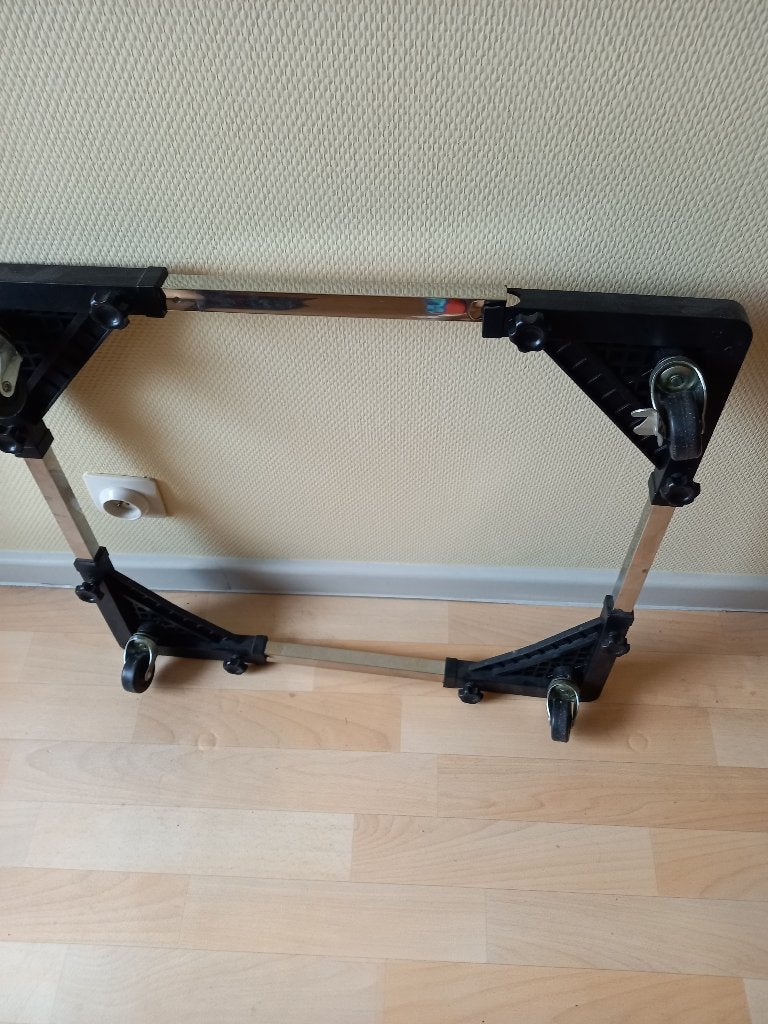 verrijdbaar onderstel voor wasmachine,frigo....., Tuin en Terras, Ophalen, Gebruikt, Verrijdbaar