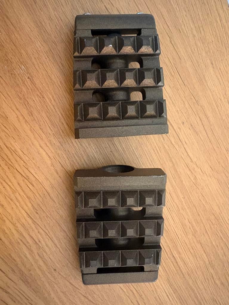 Dominion Harley Davidson-voetsteunen, Motoren, Ophalen, Gebruikt