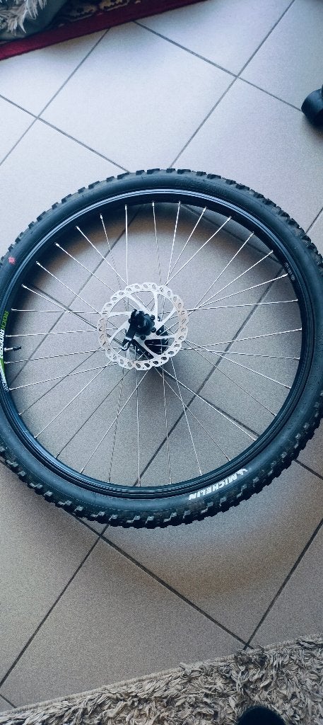 MTB  BAND MiCHELIN 26 x2.0 (VoorWiel inbegrepen), Ophalen, Michelin, Band, Zo goed als nieuw