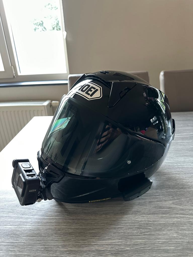 Shoei X-SPR Pro, Ophalen, Shoei