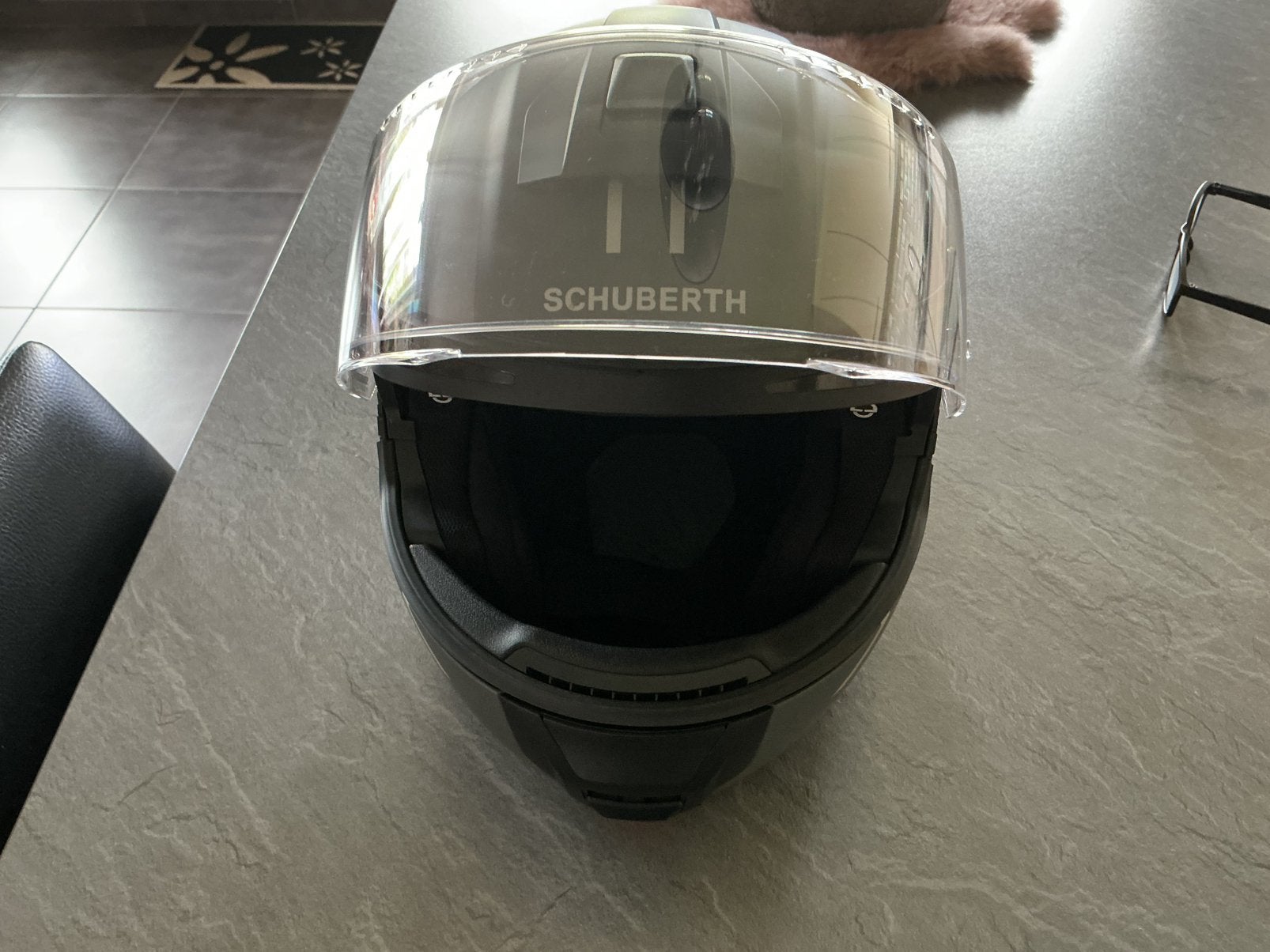 Schuberth C5 systeenhelm met CARDO SC Edge, Autres marques, Femmes, Seconde main, Enlèvement