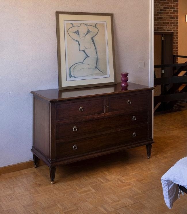 Klassieke donkerhouten commodekast met 3 grote laden, Antiek en Kunst, Ophalen