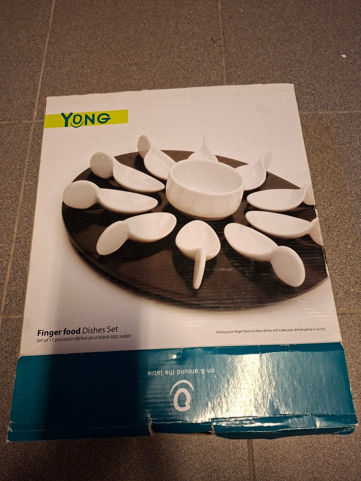 set van het Belgische merk YONG.10 porseleinen lepel-schaalt, Ophalen