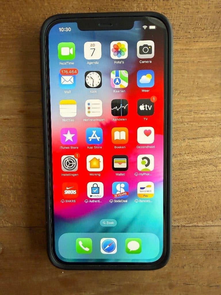 iPhone 12 Pro Max Werkt perfect + Quad Lock & nieuwe hoesjes, Telecommunicatie, Ophalen, Blauw, 73 %, IPhone 12 Pro Max