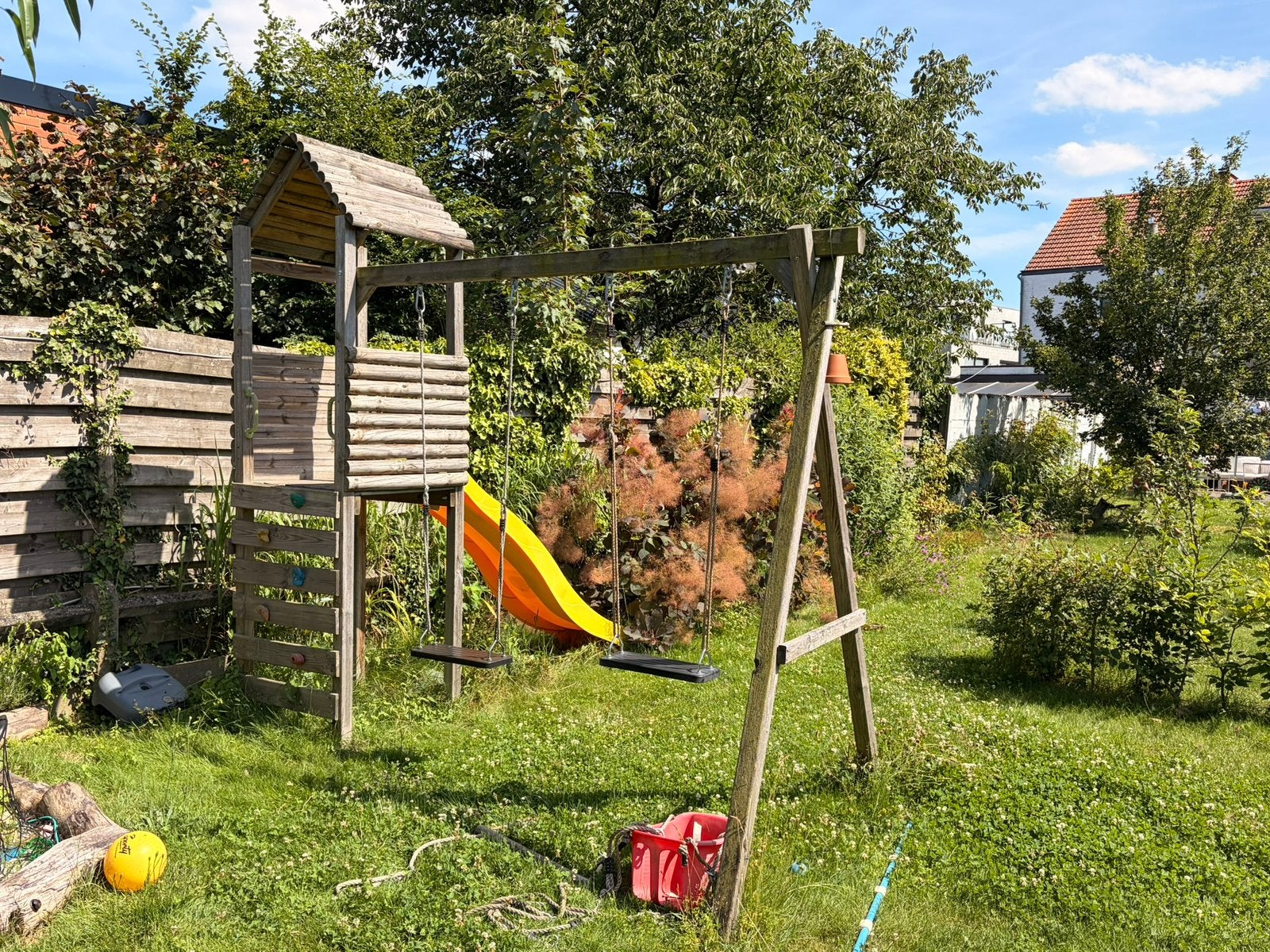 Gratis: glijbaan, klimrek, schommel buitenspeelgoed, Ophalen, Gebruikt, Schommel, Aanbouwonderdeel