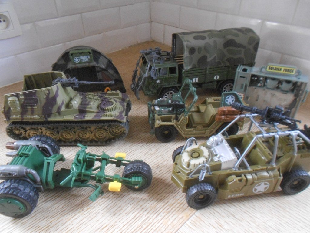 Speelgoed - figuren - militaire voertuigen, Ophalen of Verzenden